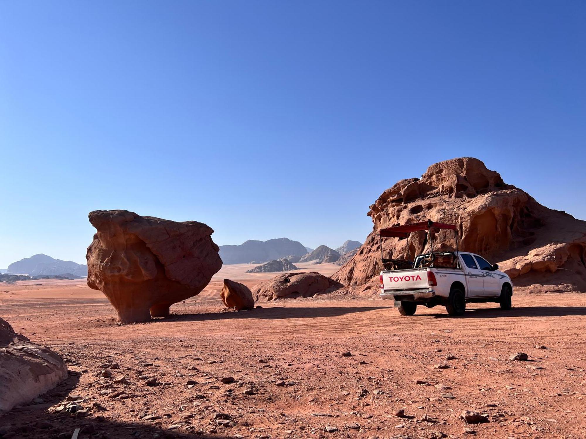 Wadi Rum Trip Eksteriør bilde